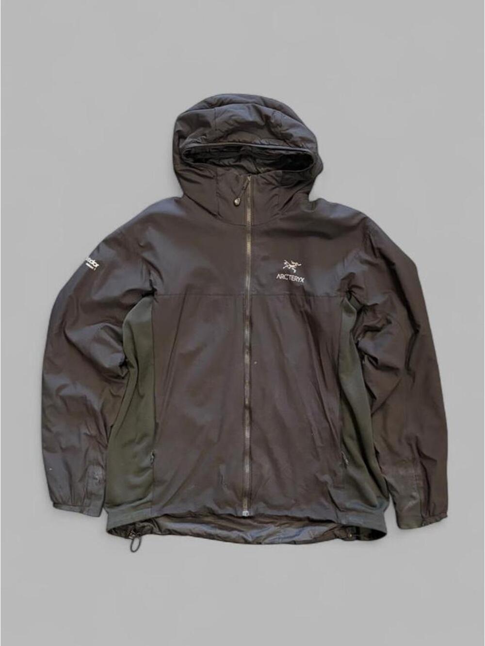 Arc’teryx Atom SL Good Dr Season 1 Crew Jacket